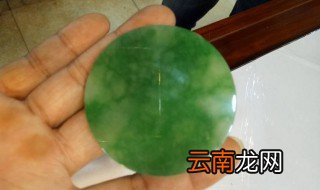 怎么看翡翠的种老不老 看翡翠的种老不老的方法