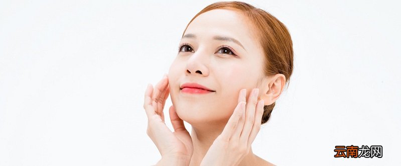 干性敏感肌肤适合什么护肤品干性敏感肌肤用什么护肤品