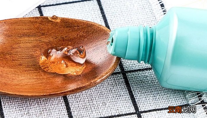 芦荟胶可以当做唇膏使用吗 芦荟胶可以用来卸妆吗