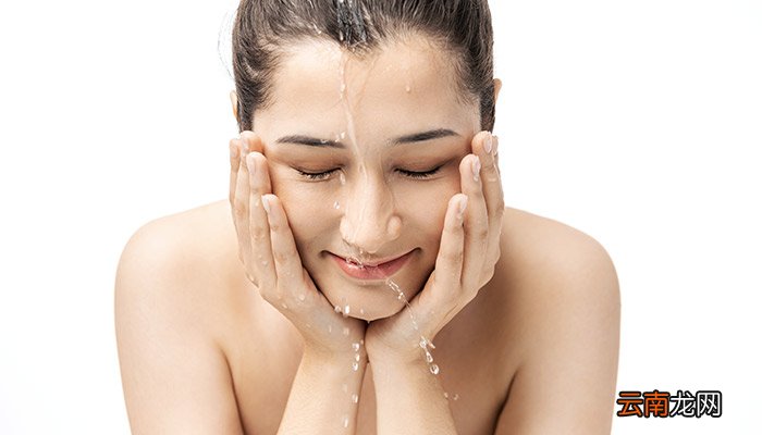 敷过面膜还需要再洗脸吗 敷过面膜还需不需要再洗脸