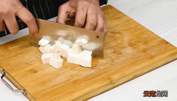 豆腐敷脸有什么作用豆腐敷脸的作用是什么