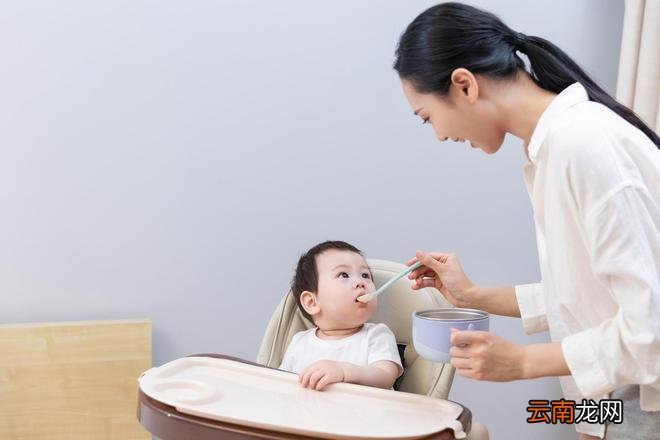 5种“假营养辅食” 影响孩子的肠胃，不利娃长高，家长别做了