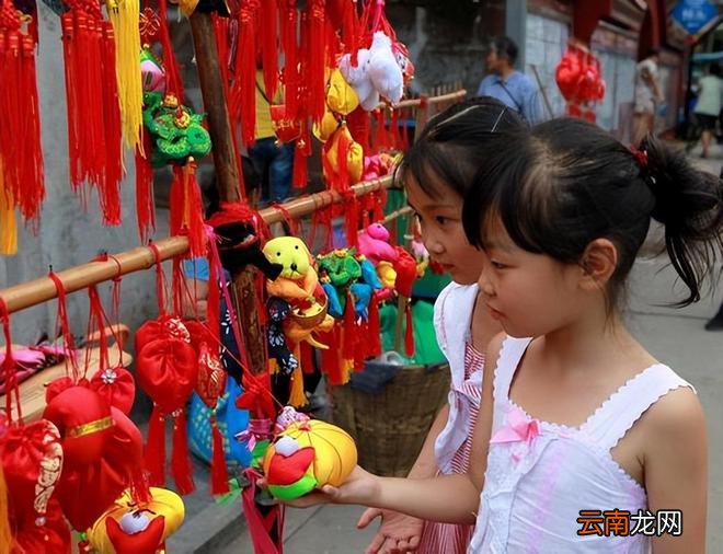 端午节给娃系五彩绳的时间，还有什么时候丢？家长提前了解下