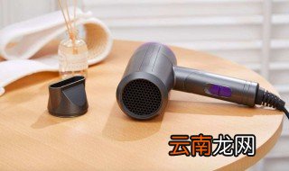 吹风机的妙用 日常生活中吹风机的用途
