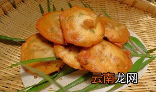 正宗炸饼的做法和配方 正宗炸饼的制作方法