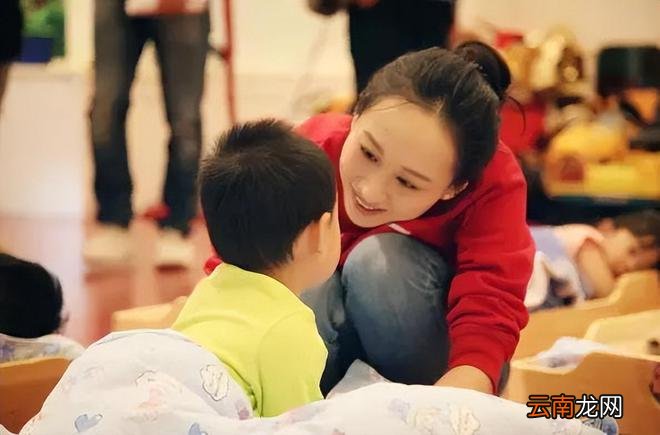 幼儿园老师：在学校经常被人欺负的孩子，通常背后有这样的父母