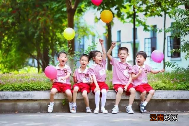 幼儿园创意毕业照拍摄小攻略,一看就会