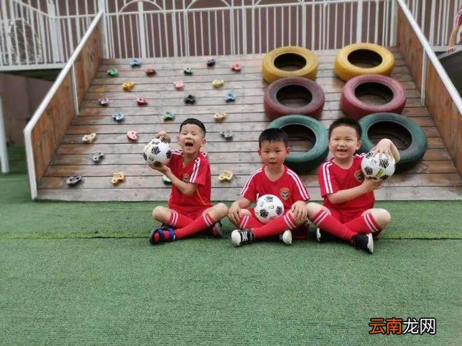 幼儿园创意毕业照拍摄小攻略,一看就会