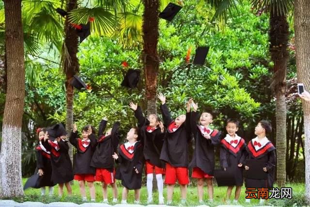 幼儿园创意毕业照拍摄小攻略,一看就会
