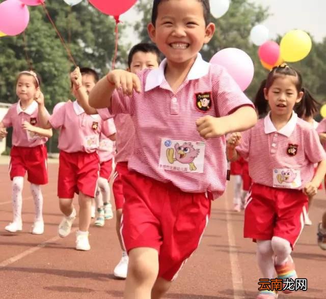 幼儿园创意毕业照拍摄小攻略,一看就会