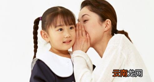 “爱打扮和不打扮”的妈妈一样吗？从娃身上就能看出，格局不一样