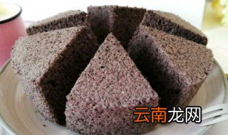 黑米枣糕做法图解 健康糕点做出来