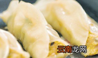 三鲜馅肉饺做法图解 咬一口真的很鲜美噢