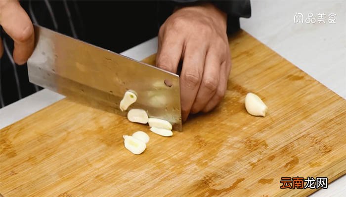 萝卜焖牛肚的做法 萝卜焖牛肚怎么做