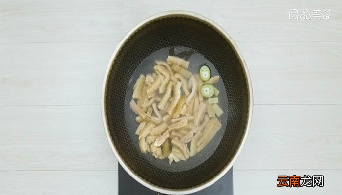 萝卜焖牛肚的做法 萝卜焖牛肚怎么做