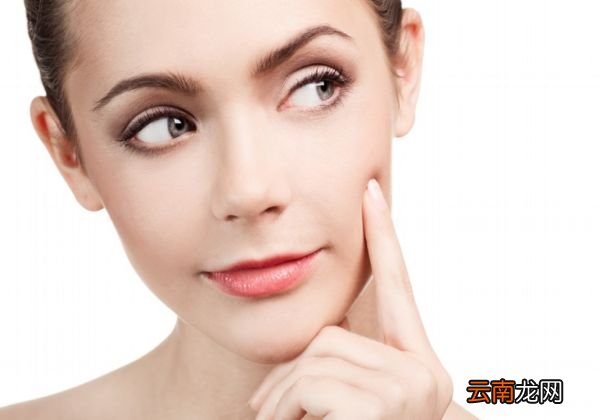 生理盐水洗脸步骤 生理盐水如何洗脸