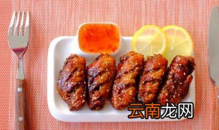 可乐鸡翅先腌制还是先焯水 你都明白吗