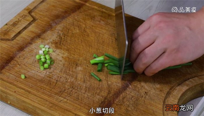 酸菜包菜鱼的煮法 酸菜包菜鱼怎么煮