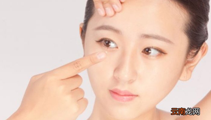 隐形眼镜低100度可以吗隐形眼镜能不能低100度