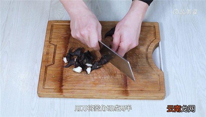 清炒秋葵菱角的做法 清炒秋葵菱角怎么做