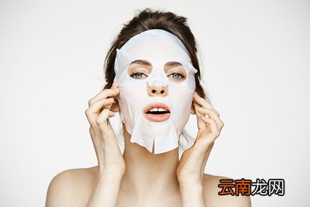 泡澡时敷面膜对皮肤好吗 泡澡时敷面膜好不好