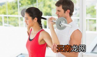 菱形肌怎么拉伸 菱形肌如何拉伸