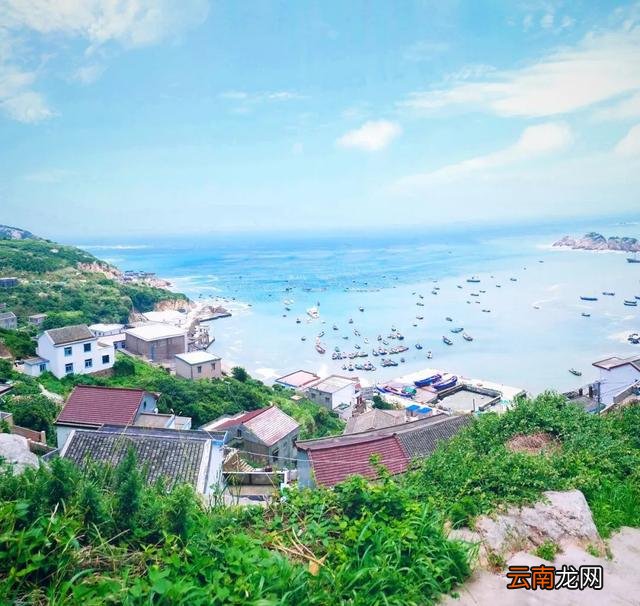 它坐拥1390座岛屿，比马代丰满5倍，还常年霸占国家地理封面