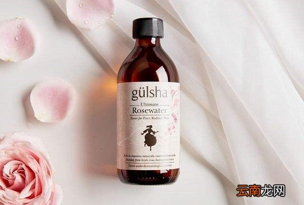 用玫瑰纯露敷脸的危害 玫瑰纯露敷脸后用洗吗