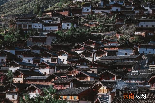因为一座城，所以我们去了云南