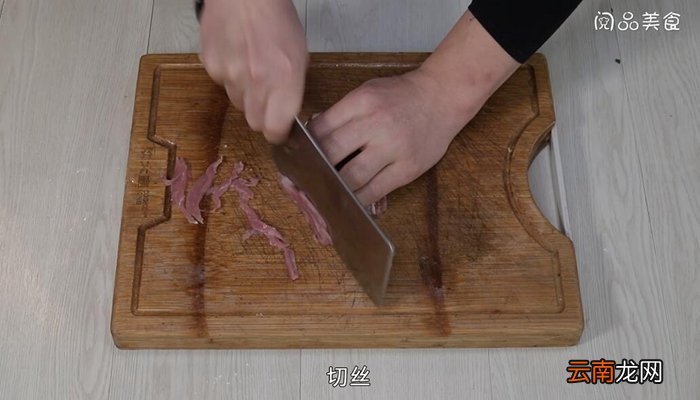 鸭肉炒蒜苗做法步骤 鸭肉炒蒜苗怎么做
