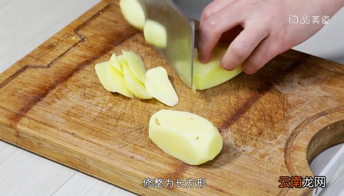 韩国炸土豆串的做法 韩国炸土豆串怎么做