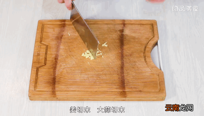 雪里蕻炒绿豆芽做法雪里蕻炒绿豆芽怎么做