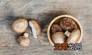 怎么快速泡发香菇 如何快速泡发香菇