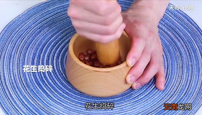 鸡丝凉面怎么做 鸡丝凉面