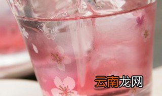 杨梅酒的功效与作用 消暑解腻