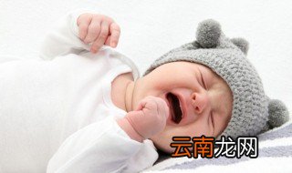 宝宝涂了防晒怎么清洗 怎么清洗涂了防晒油的宝宝