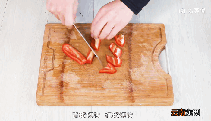 雪菜鸡肉炒年糕做法雪菜鸡肉炒年糕怎么做