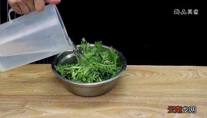 油泼茼蒿菜的做法 油泼茼蒿菜怎么做好吃