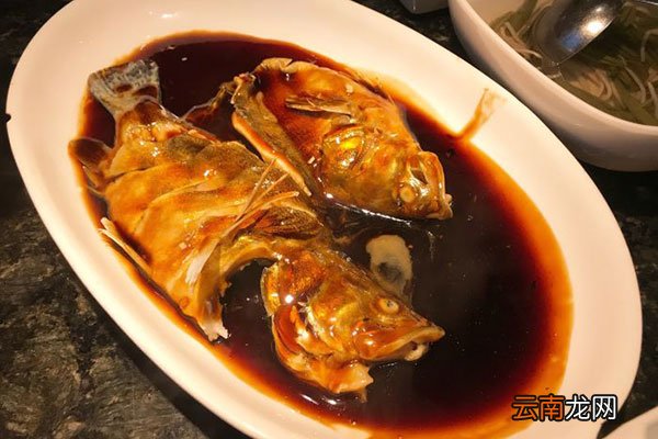 西湖醋鱼怎么来的 西湖醋鱼的由来