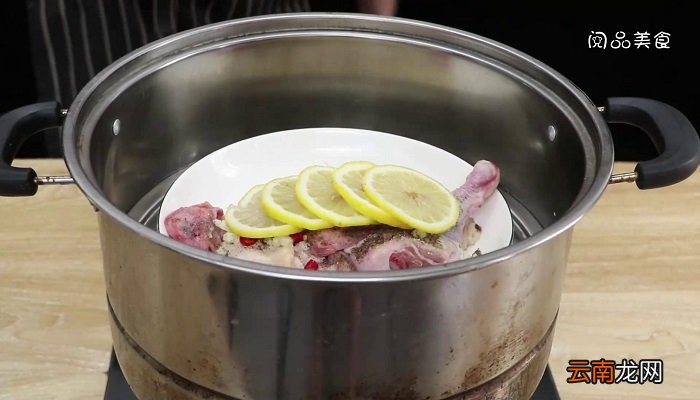 柠檬蒸鸡怎么做 柠檬蒸鸡做法