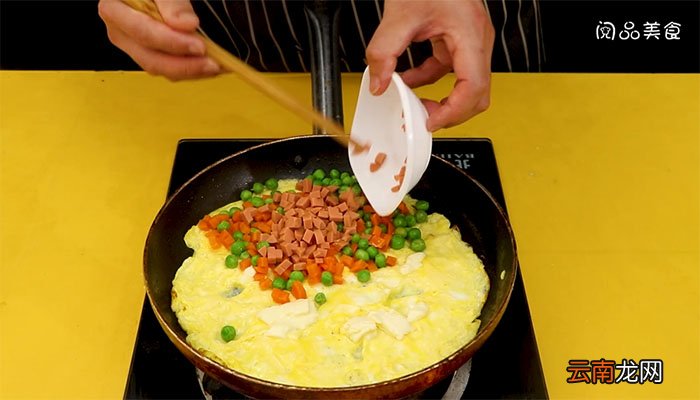 芝香杂菜煎蛋饼的做法 芝香杂菜煎蛋饼怎么做