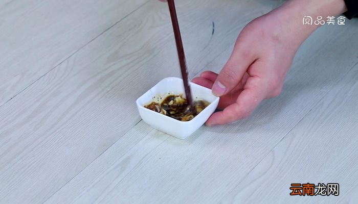 手撕鸡腿肉凉拌的做法手撕鸡腿肉凉拌怎么做