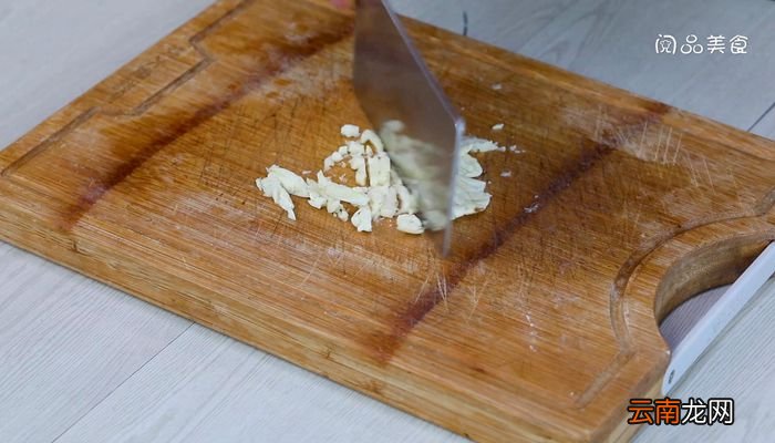 手撕鸡腿肉凉拌的做法手撕鸡腿肉凉拌怎么做