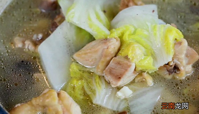 白菜炖鸡块的做法 白菜炖鸡块怎么做