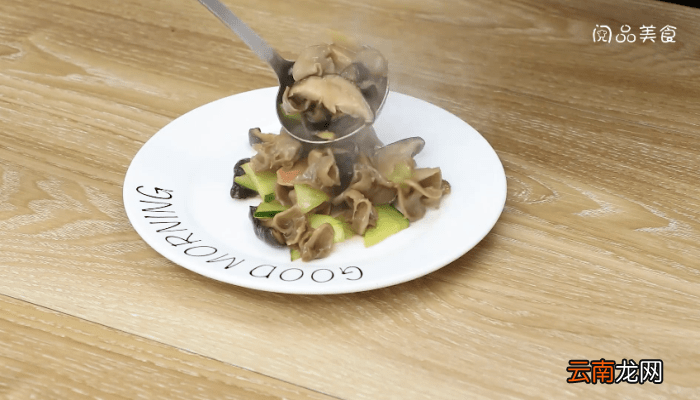 三鲜鱼肚的做法 三鲜鱼肚怎么做好吃
