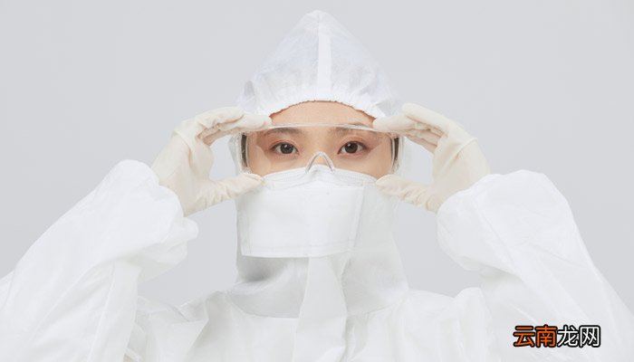 普通眼镜可以代替护目镜吗普通眼镜能不能代替护目镜