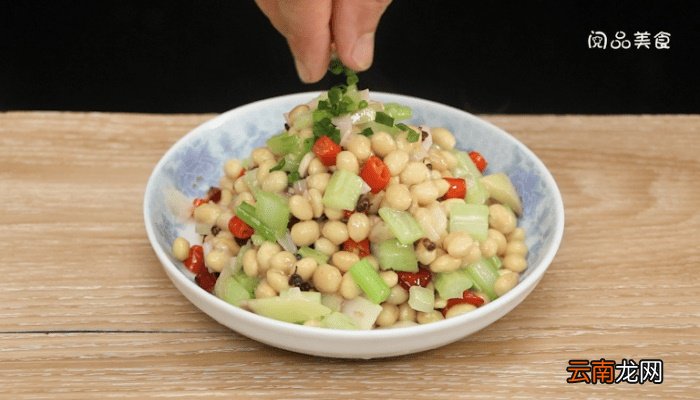 芹菜炒黄豆怎么做 芹菜炒黄豆怎么做好吃