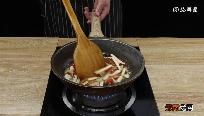 苦瓜炒豆干的做法 苦瓜炒豆干怎么做好吃