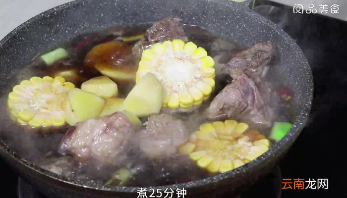 玉米和土豆怎么炖汤 玉米和土豆炖汤的做法