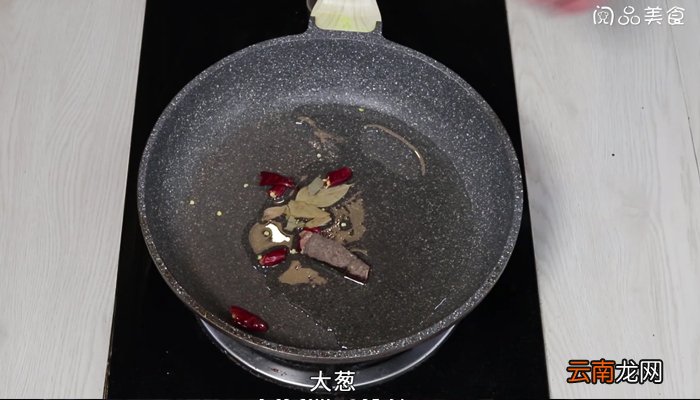 玉米和土豆怎么炖汤 玉米和土豆炖汤的做法